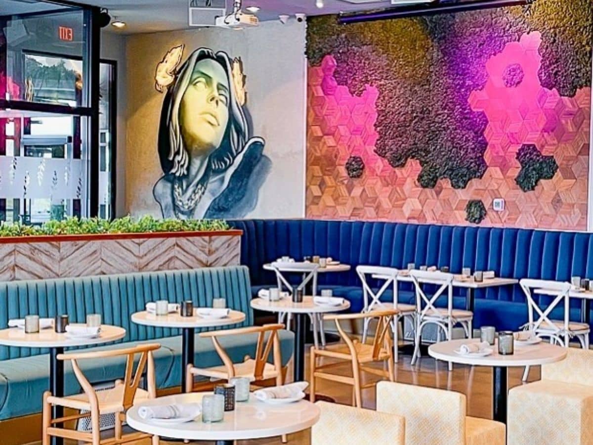 Weekend Brunch At Ivy By The Lake
