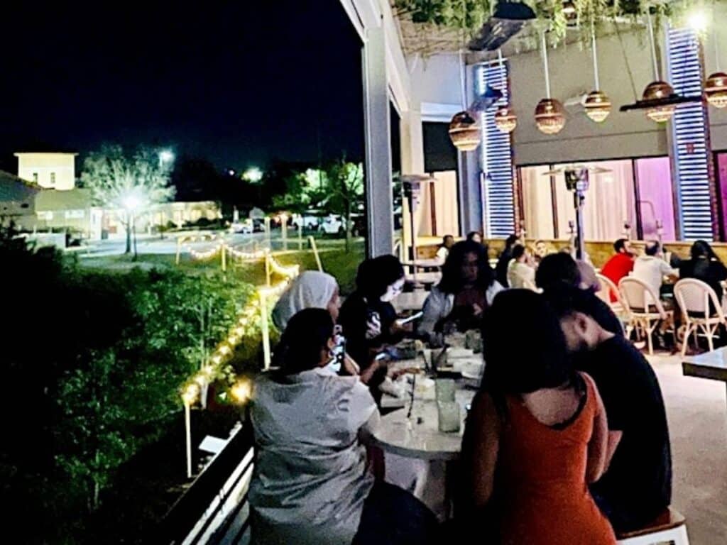 Weekend Dining At Ivy By The Lake, Sterling, VA