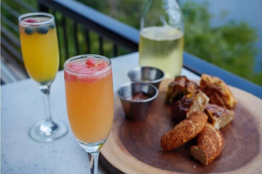 Best Fresh Juices To Pair With Your Brunch
